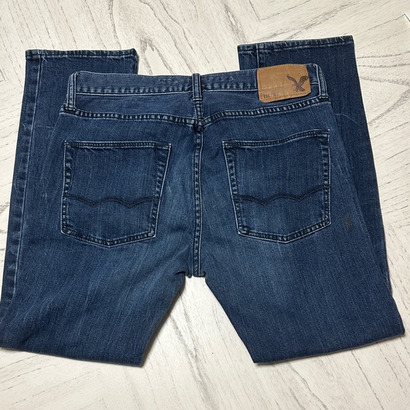 American Eagle Outfitters Classic Indigo Jeans - Picture 2 of 4